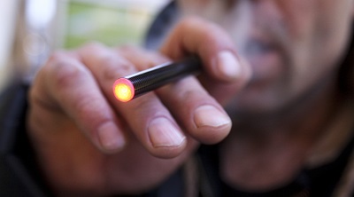 В электронных сигаретах нашли в 10 раз больше канцерогенов, чем в табаке