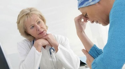 Онкологов научат оказывать психологическую помощь