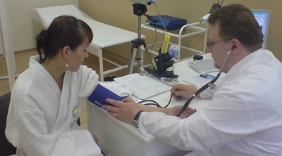 Диспансеризация выявила хронические болезни у 65% россиян