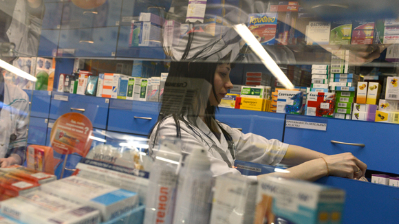 Депутаты и их семьи получат бесплатные лекарства