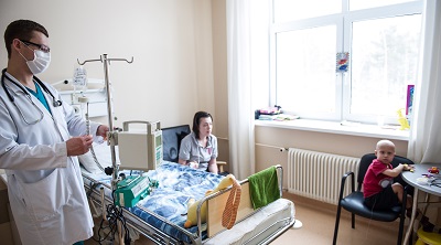 Российские онкологи готовятся к переходу на альтернативные схемы лечения рака из-за кризиса