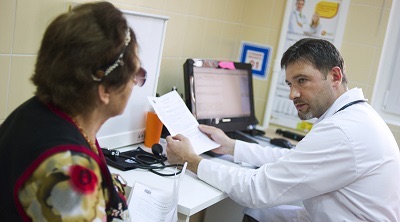 Пожилые люди игнорируют симптомы рака