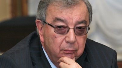 Примаков перечислит госпремию РФ на лечение детей с онкологией