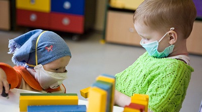 Главный детский онколог назвал лечение за рубежом дискредитацией российской медицины